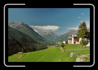 2-002_3A * 2088 x 1392 * (2.43MB)