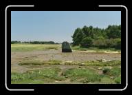 02-022_23A * Menhir de Penglaouic, Loctudy, Finisterre * 2088 x 1392 * (2.09MB)