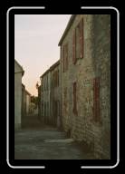 04-025_26 * Pont-Croix, petite cit� de caract�re, Finisterre * 1392 x 2088 * (481KB)