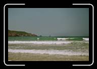 05-018_19 * La Baie des Tr�pass�s, Blick auf die Pointe du Raz und den �Phare de la Vieille�, Finisterre * 2088 x 1392 * (1.97MB)