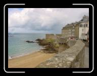 14-015_16f * Les Remparts, St-Malo, Ille-et-Vilaine * 2048 x 1536 * (1.37MB)