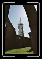 Bretagne8-007_8A_a * Radarturm an der Pointe St-Mathieu * 533 x 800 * (57KB)