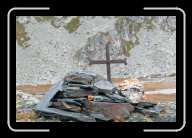 4_pic018_19 * Das Passkreuz auf dem Greina-Pass * 2088 x 1392 * (1.49MB)