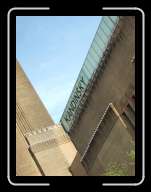 London1410 * 2136 x 2848 * (1.11MB)