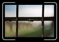 3pic016_17 * 2088 x 1392 * (672KB)